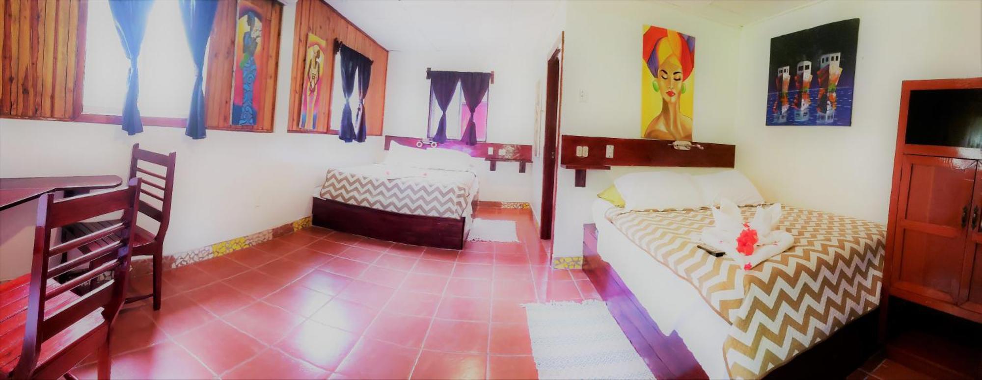 Paraiso Beach Hotel Brig Bay Extérieur photo