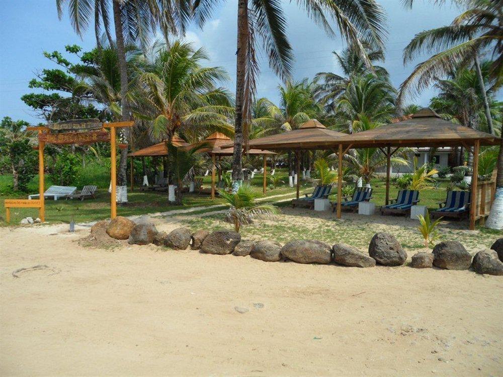 Paraiso Beach Hotel Brig Bay Extérieur photo